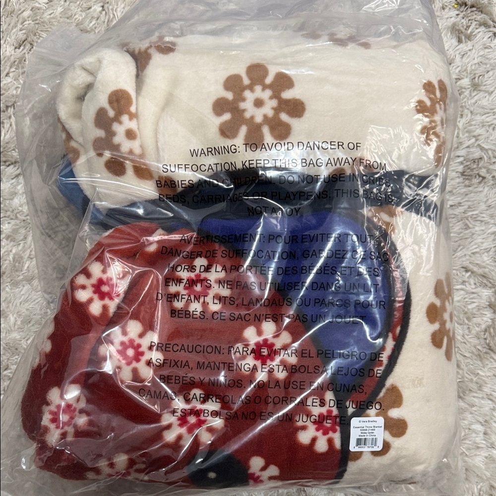 Vera Bradley Big Toasty Teddy Essential Throw Blanket - Picture 2 of 5